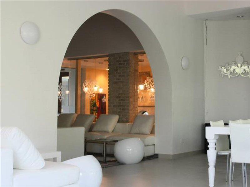 Hotel Royal Oasis (Adults Only) Port-au-Prince Exterior foto
